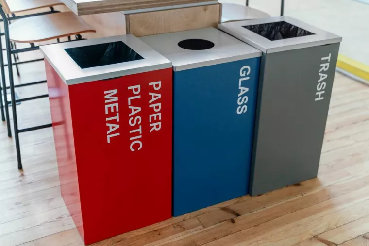 Qui contacter pour la fourniture et l'installation de borne de tri sélectif en entreprise ?, Nice, WASTEWIZE ALBA (WASTEWIZE)